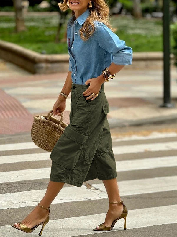 The Summer Essential: Chic Wide-Leg Cargo Capris