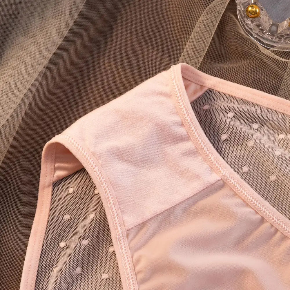 Seamless Lace Women Briefs Mid Waist Cotton Crotch Heart Buckle Dot Print Panties