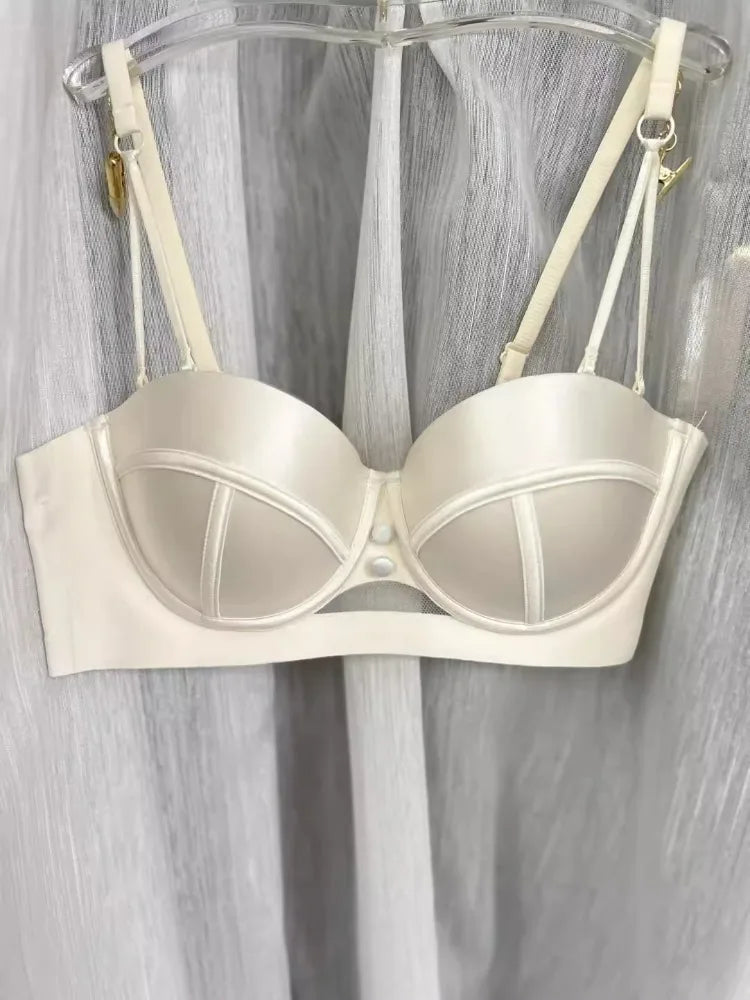 Amoura Secret Curve Bra
