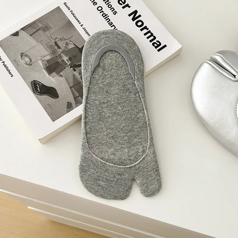 CloudFit Split Socks