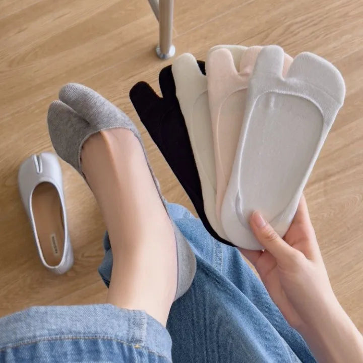 CloudFit Split Socks