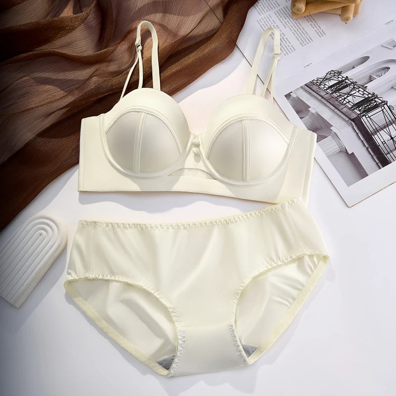 Amoura Secret Curve Bra