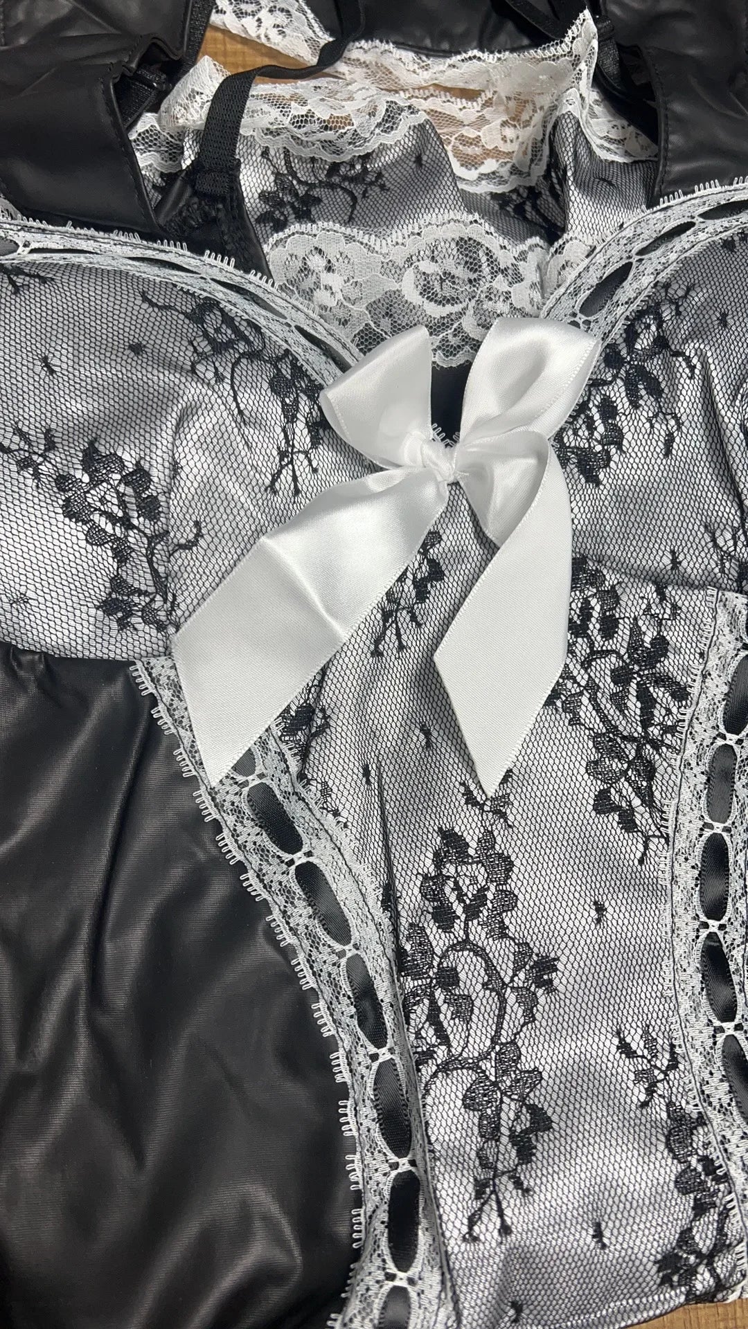 French Kiss Maid Costume