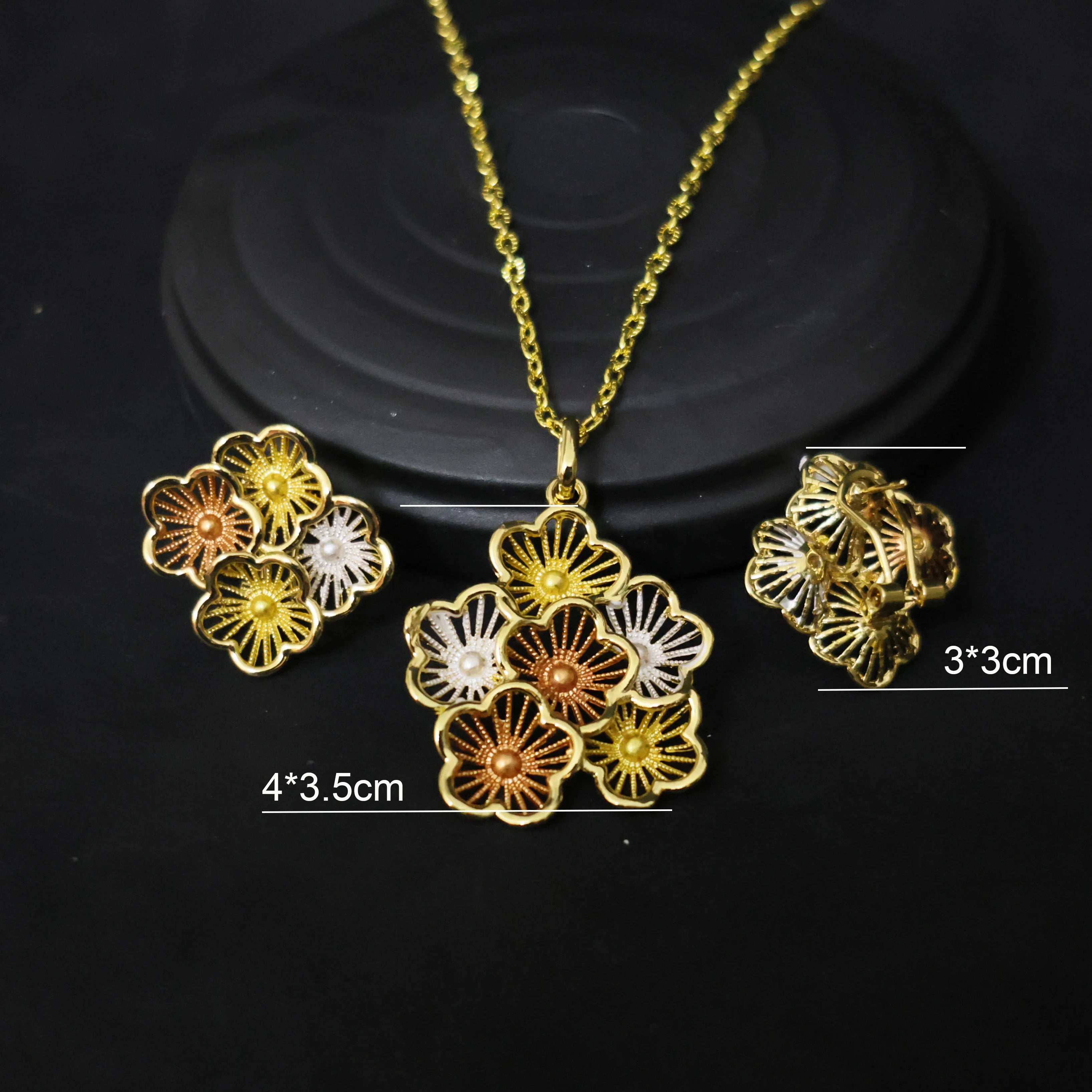 Golden Geometry