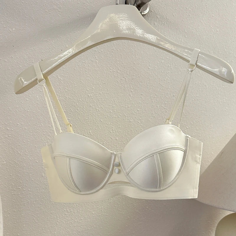 Amoura Secret Curve Bra