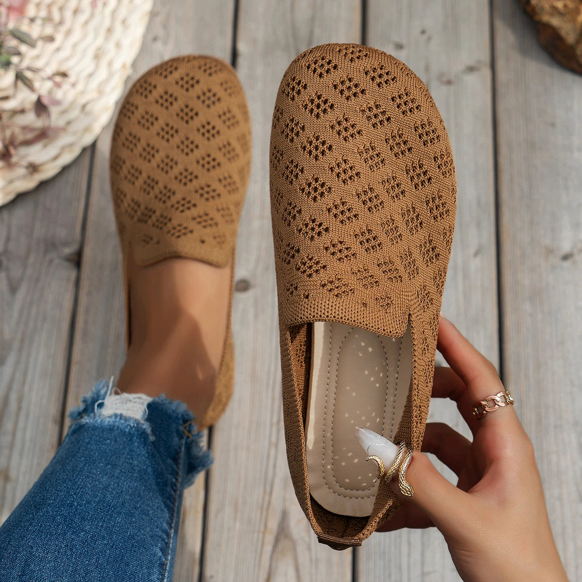 LazyFit Slip-Ons – Breathable Knit Comfort Flats