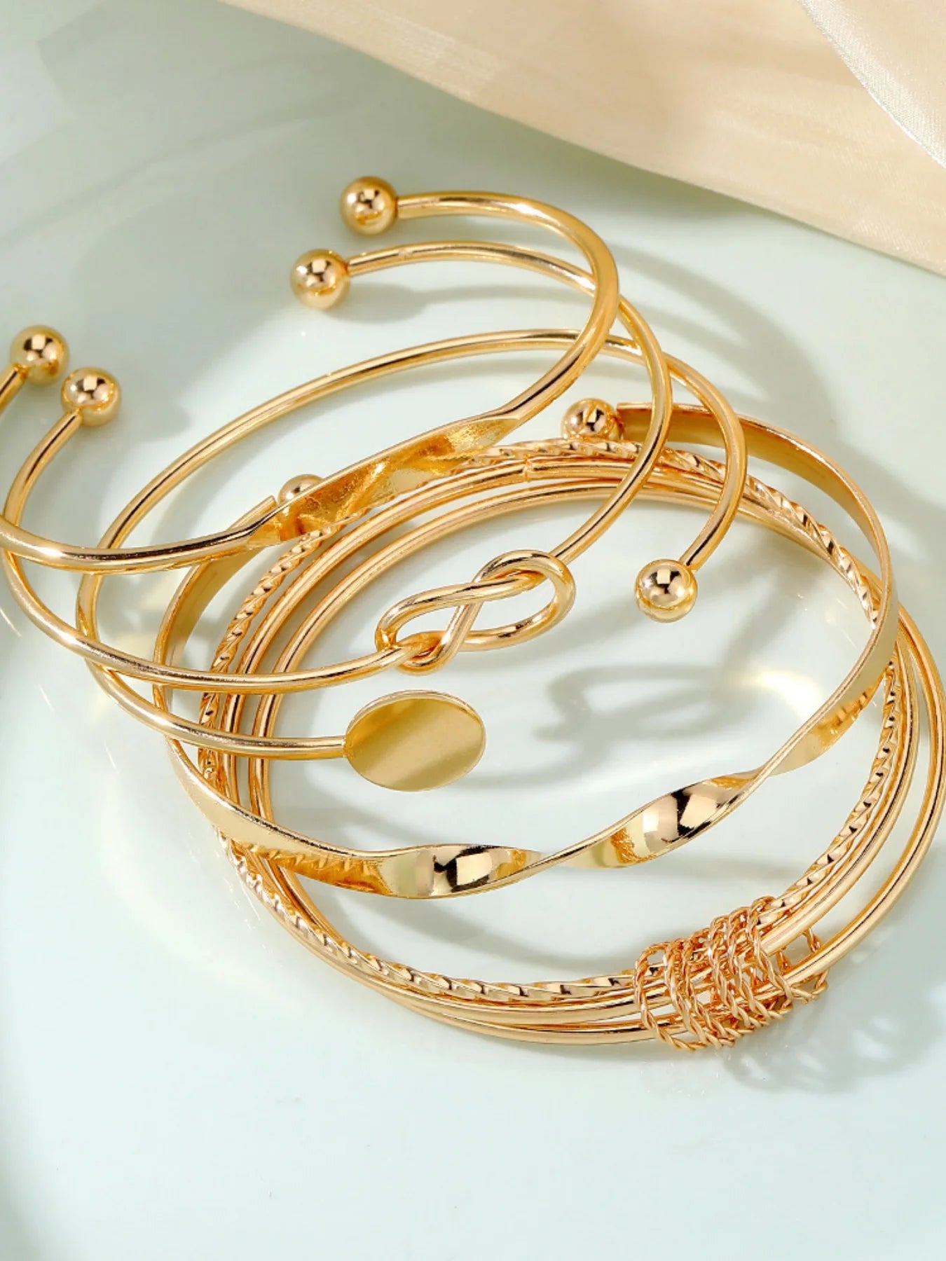 Edge Elegance Stack