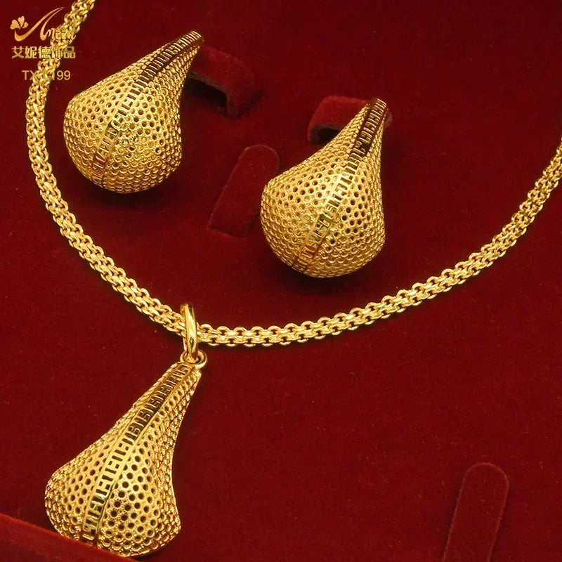 Golden Geometry